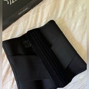 SLIM TUM waist trainer